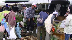 軽トラ市の様子